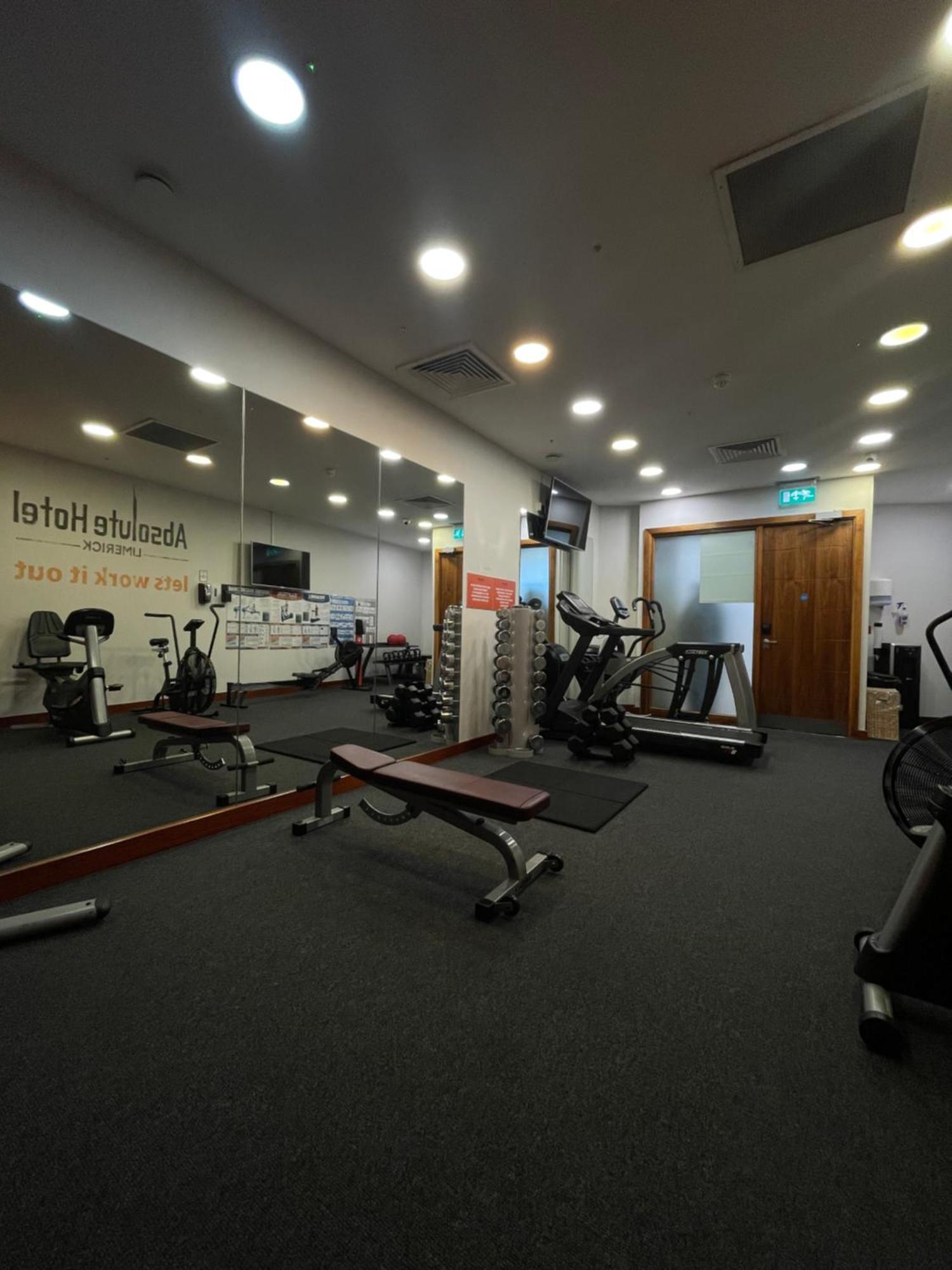 Absolute Hotel Limerick Junction Kültér fotó