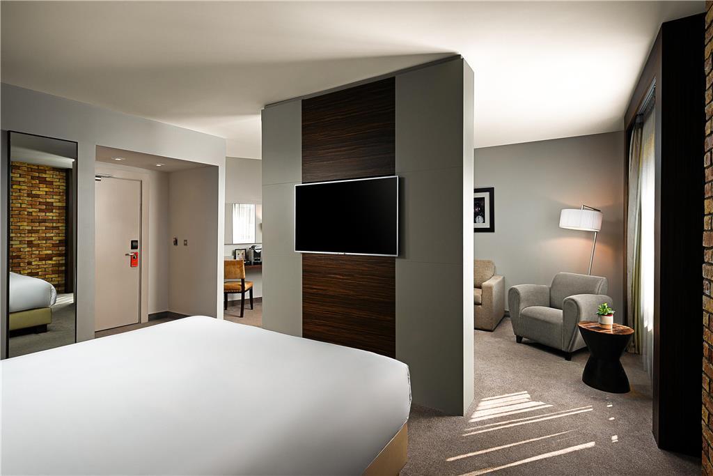 Absolute Hotel Limerick Junction Szoba fotó